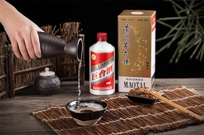 飞天茅台跌破2200元!茅台将取消拆箱令?经销商:大幅度降价几乎不可能,有人想制造恐慌低价抄底,说明茅台以后必涨【附白酒市场发展情况】